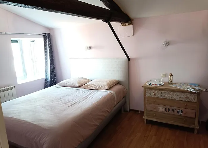 Le Grand Logis Couette-café